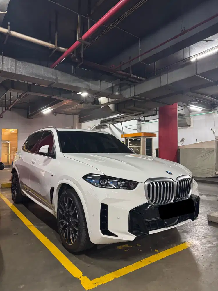 (Like New Condition) Bmw X5 M Sport 2026