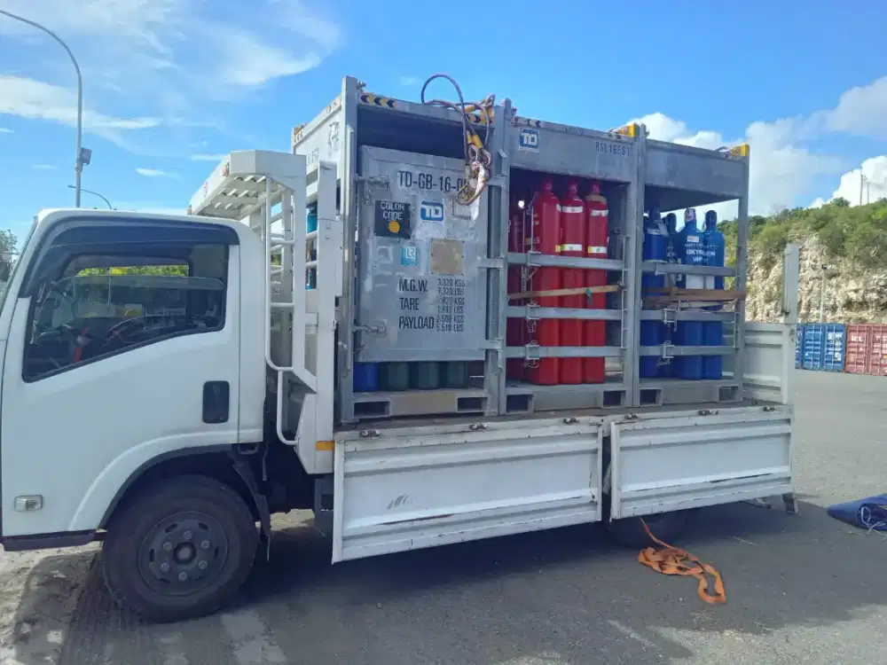 Jasa Sewa Truk CDD Buka Samping Termurah Surabaya - Jakarta