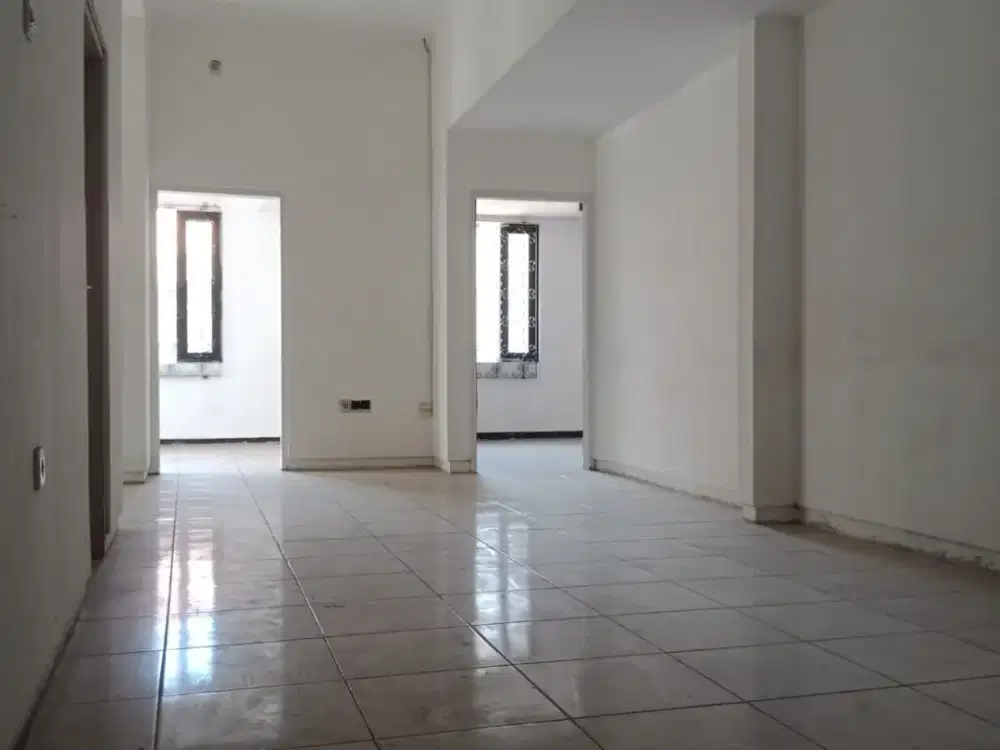 DIJUAL RUMAH HOOK SAYAP PAJAJARAN BANDUNG HUNIAN NYAMAN DEKAT BANDARA HUSEIN