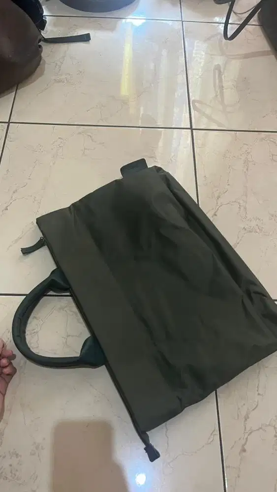 Tas Laptop Army Waterproof