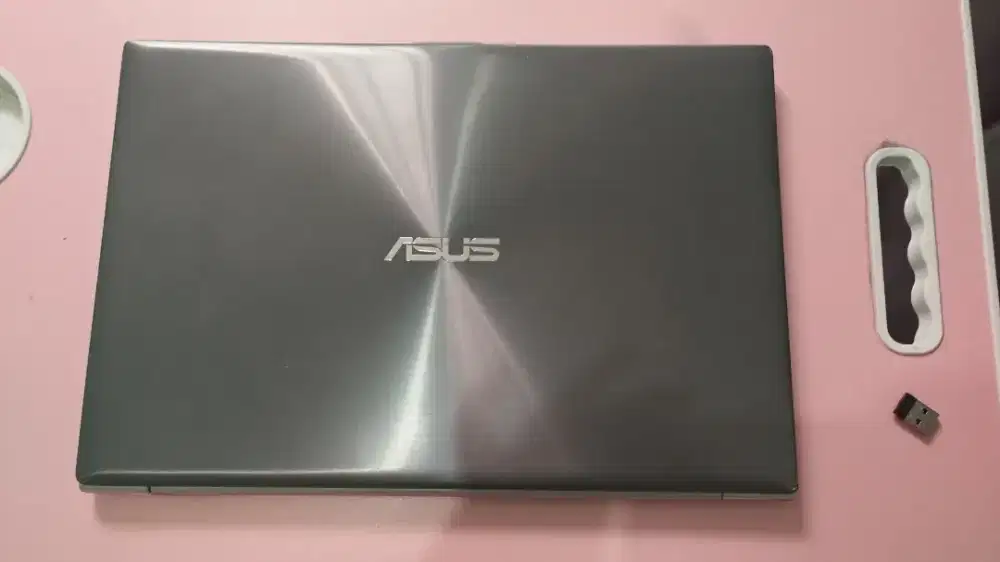 Laptop asus slim i5