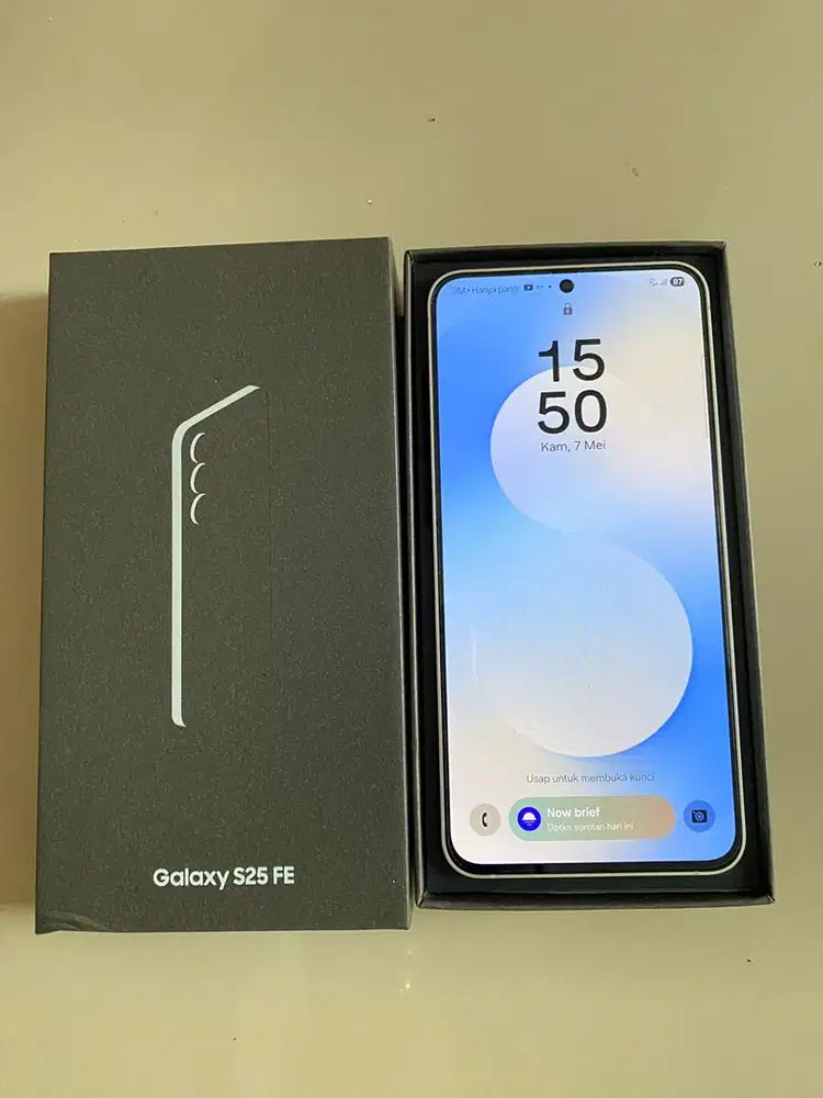 Samsung S25 FE 8/256 GB