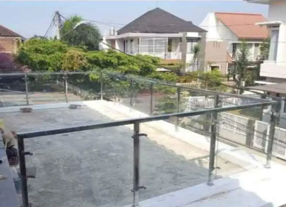 Reling tangga stenlies kaca