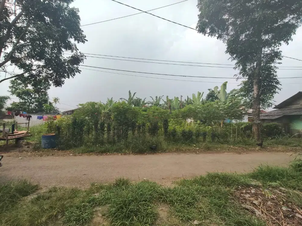 Tanah darat masuk mobil kota Sukabumi