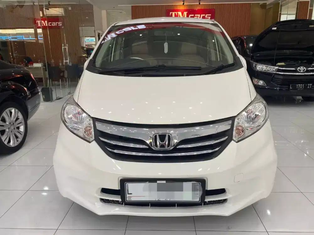 Honda Freed 2012 PSD 1.5 AT super istimewa