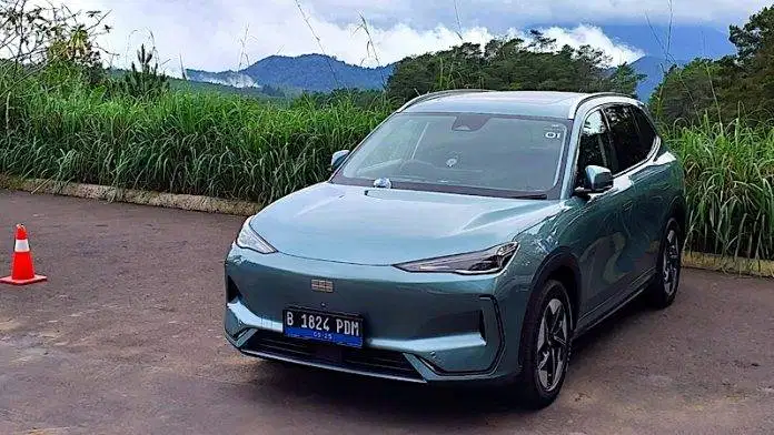GEELY EX 5 2026