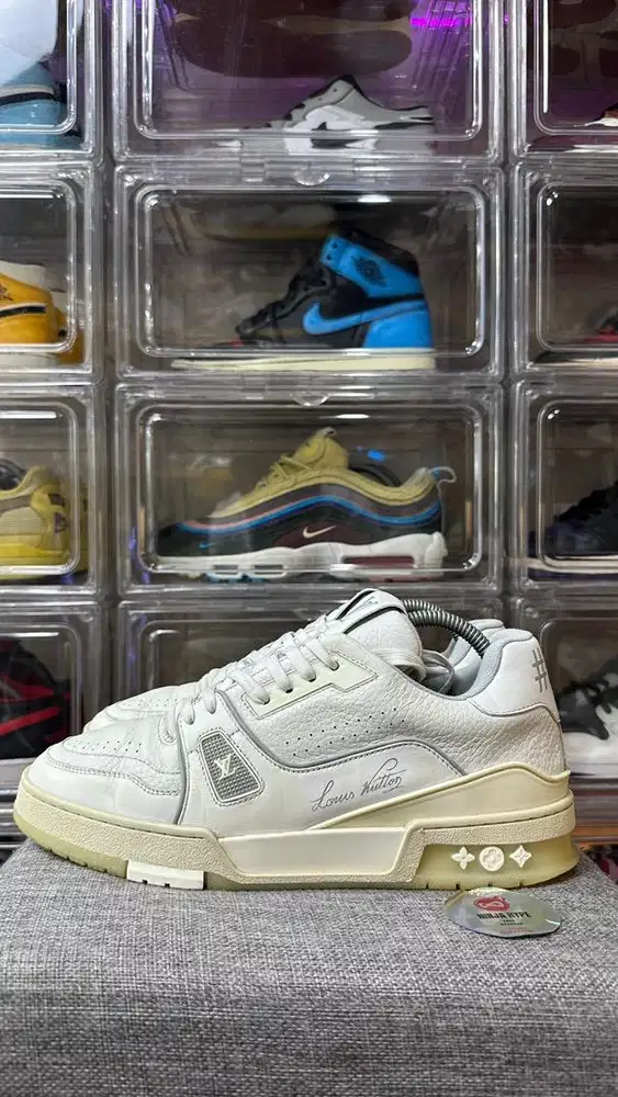 LOUIS VUITTON TRAINER WHITE LEATHER SNEAKERS