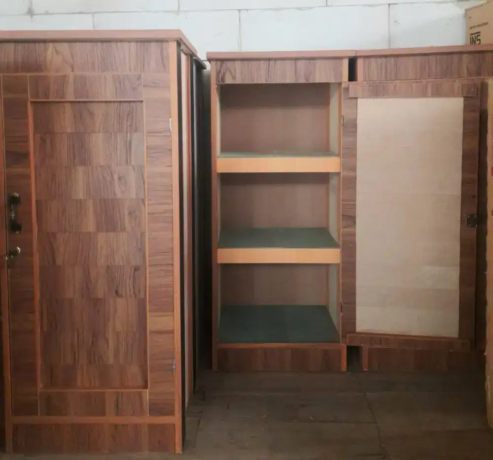 Lemari Baju 1 Pintu 3 Susun