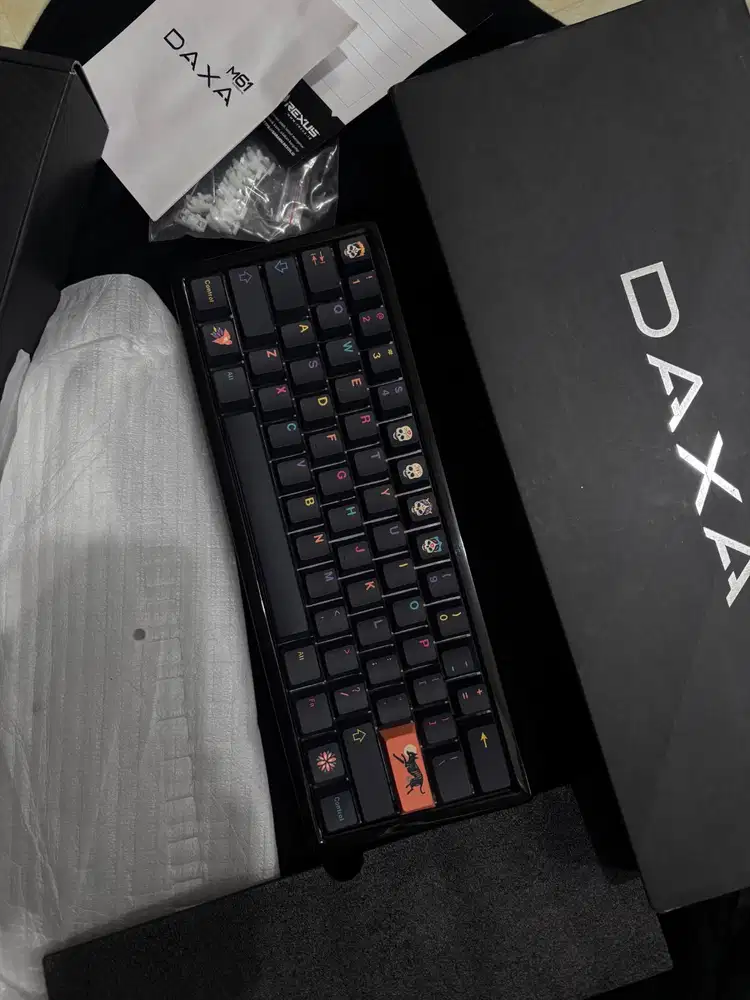 Rexus daxa m61 resin black keyboard mechanical original not alu hitam