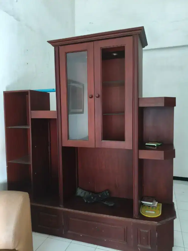 LEMARI KAYU JATI KAMPER TERAWAT