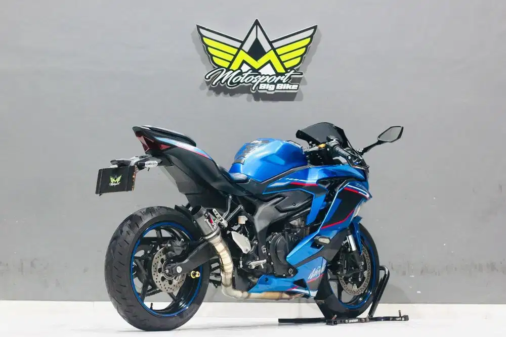 Kawasaki zx25R ABS mulus mesin sehat suara gahar siap turing jauh
