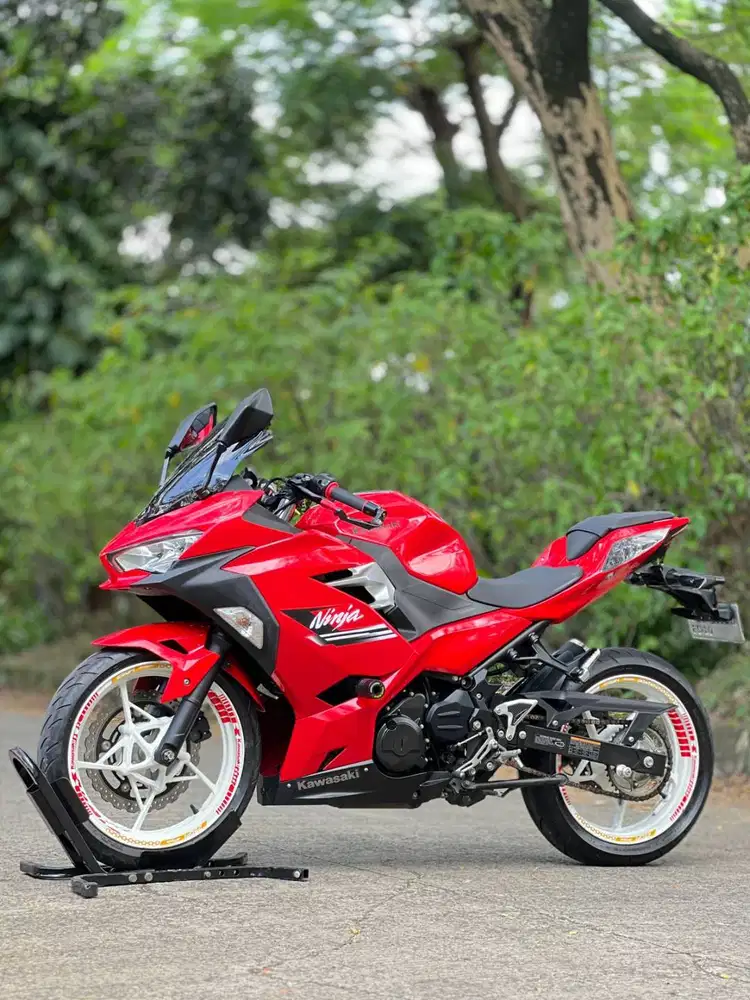 KAWASAKI NEW NINJA 250 FI MERAH 2021 KM 3K FULL MULUS