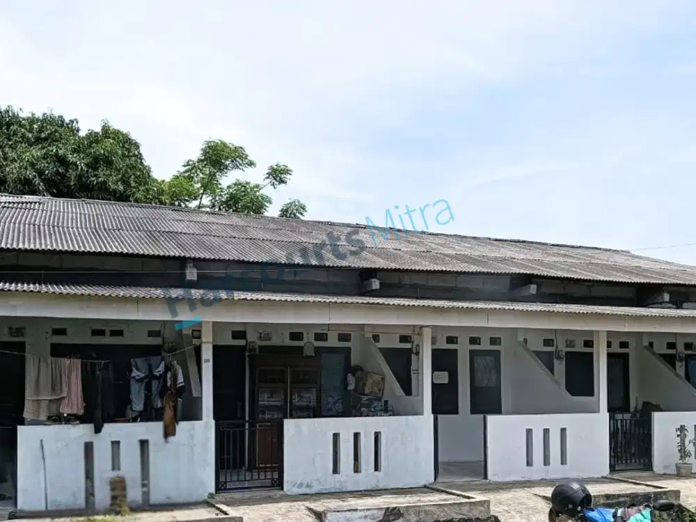 RUMAH USAHA KONTRAKAN 5 PINTU, SIAP HUNI, BAGUS, LOKASI STRATEGIS DAN BEBAS BANJIR – ( AR )