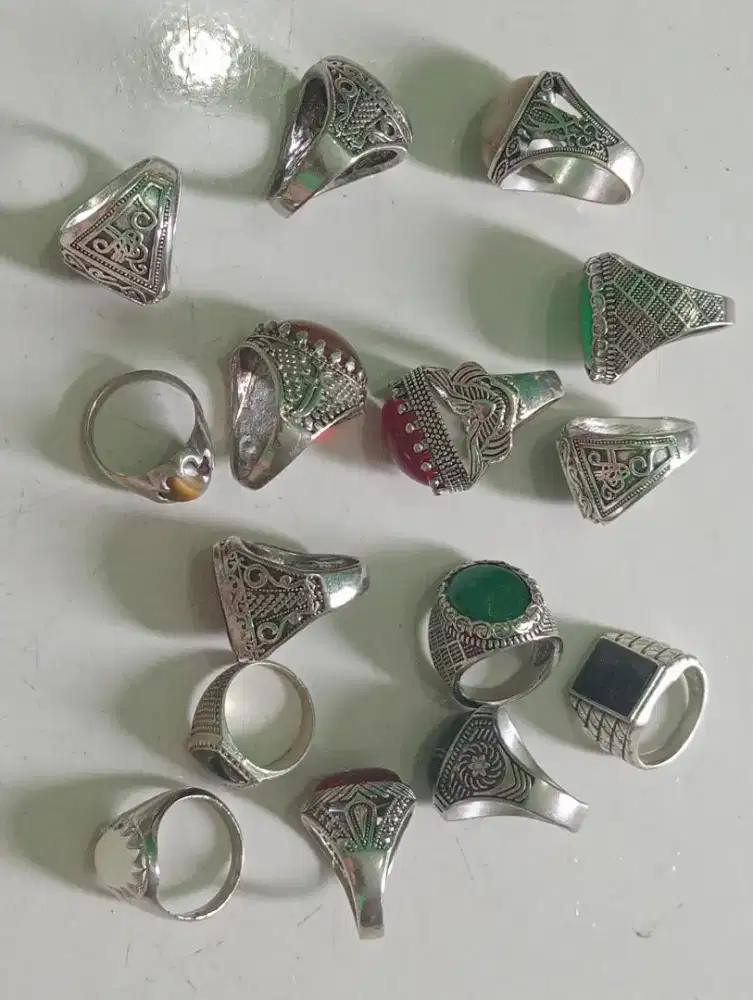 Cincin batu akik dari luar negeri