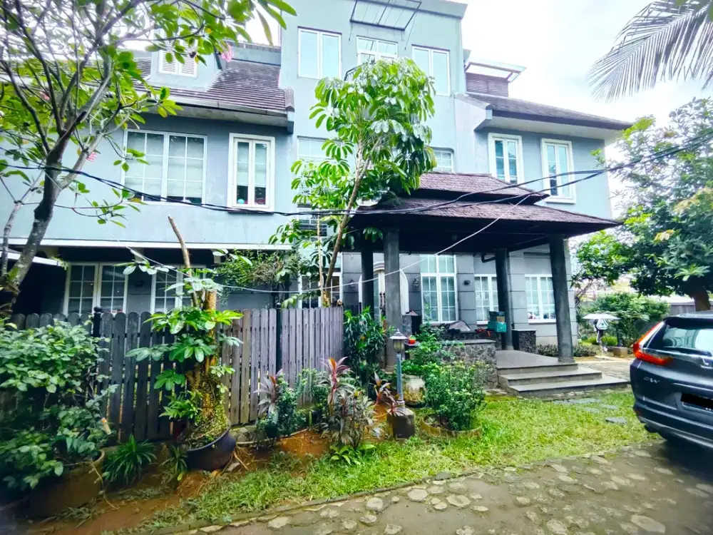 Rumah di Lebak Bulus luas, strategis, bagus, bisa untuk Usaha, Dibawah harga pasar