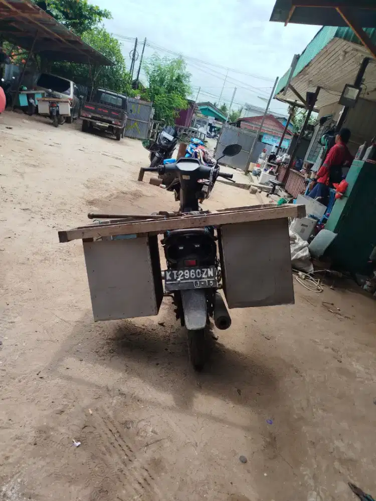 Motor rusak/mangkrak