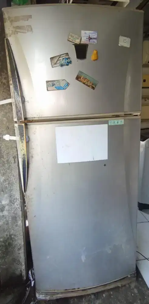 Kulkas 2 pintu jumbo