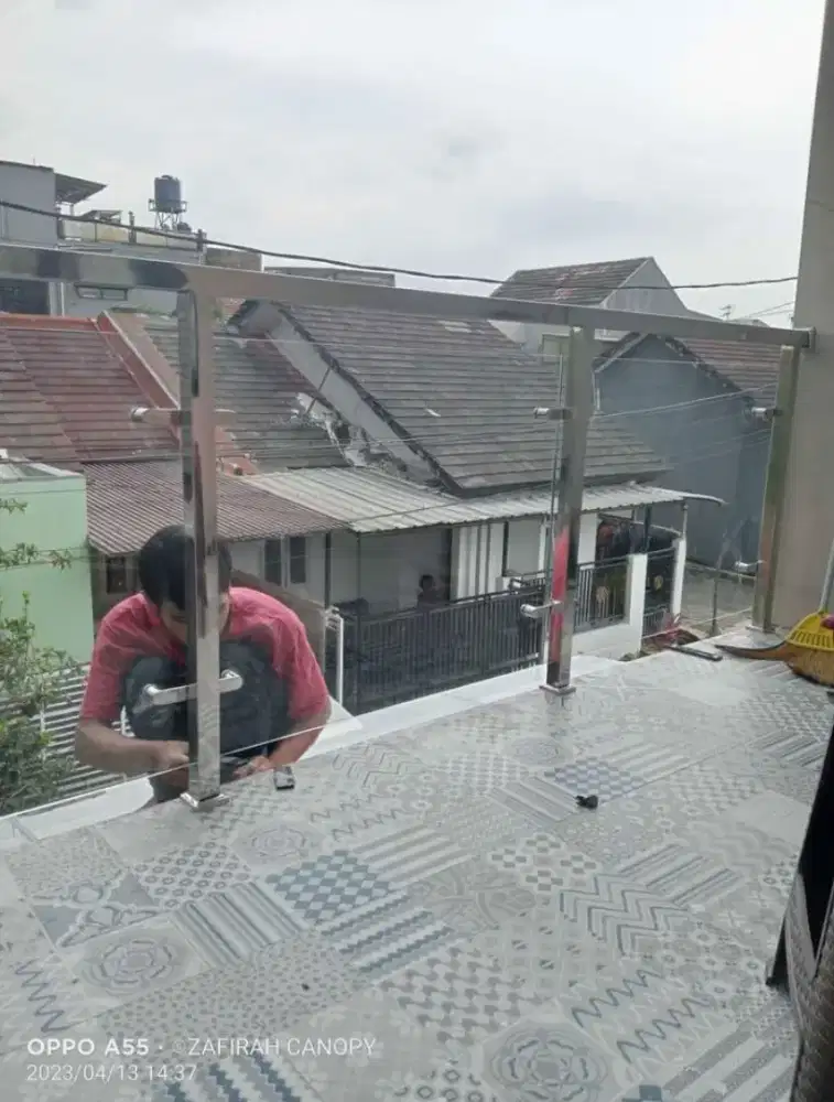Reling tangga balkon stenlies kaca stell