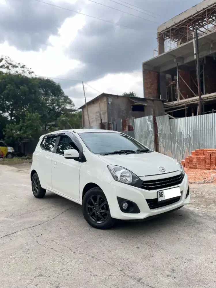 Daihatsu Ayla 1.0 X MT 2022