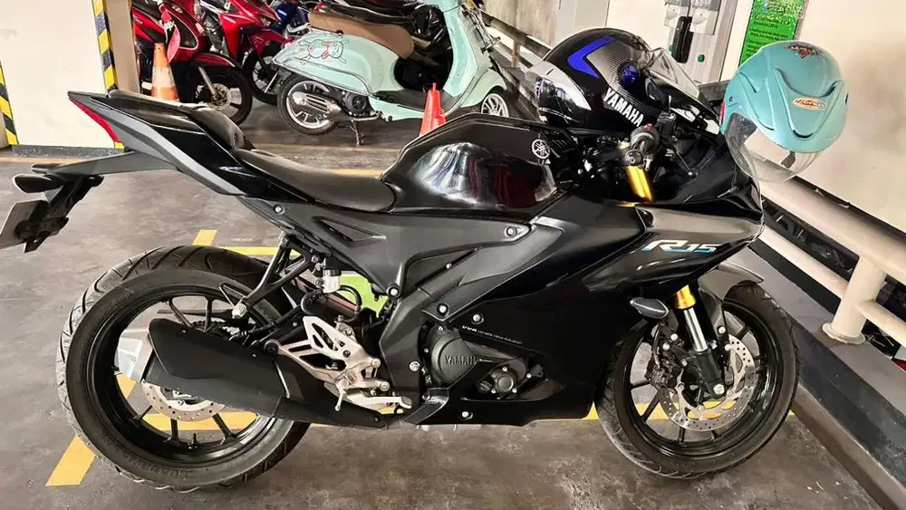 Motor Yamaha R15 c all new Black Hard