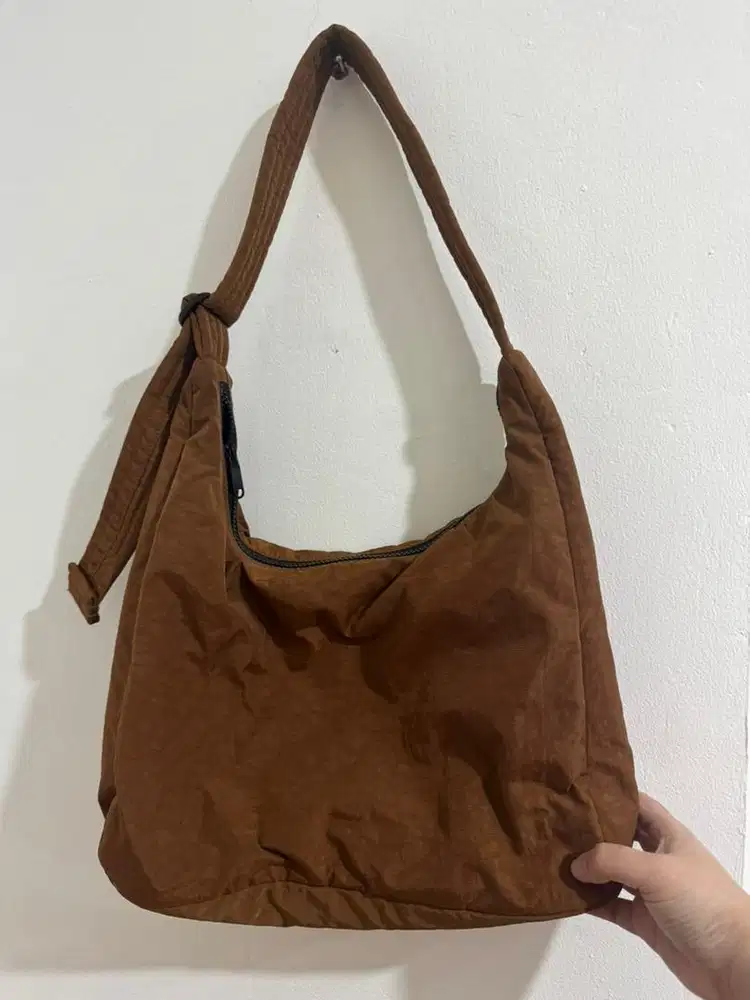 Baggu - Nylon Shoulder Bag in Brown