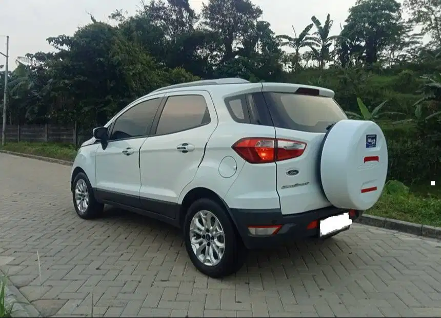 Ford Ecosport Titanium  istimewa Matic ( Sunrof ) 2014 Akhir 95