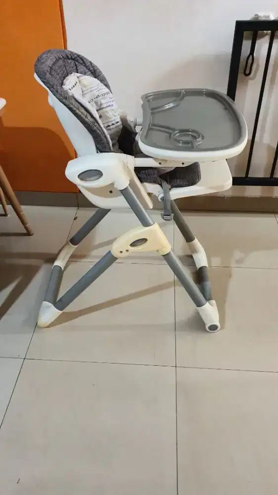 Joie baby chair