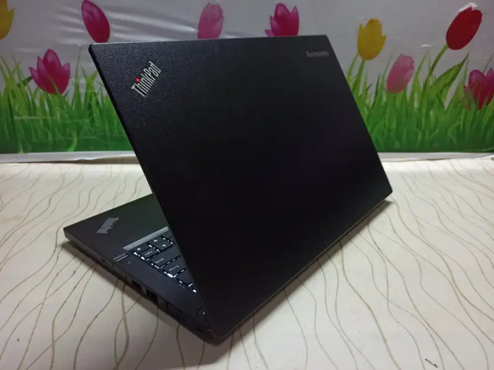 Laptop kuliahan /kantoran.. Lenovo Thinkpad T450s i5 Gen5 /8gb /256 gb
