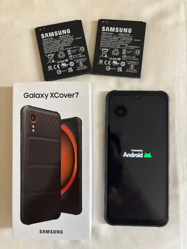 Samsung Xcover 7 + 2 baterai cadangan