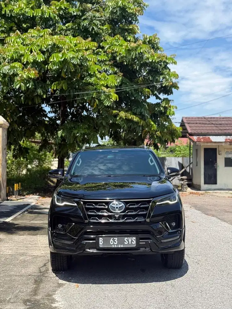 Toyota Fortuner Gr 2.4 2021 Km 29 Ribu