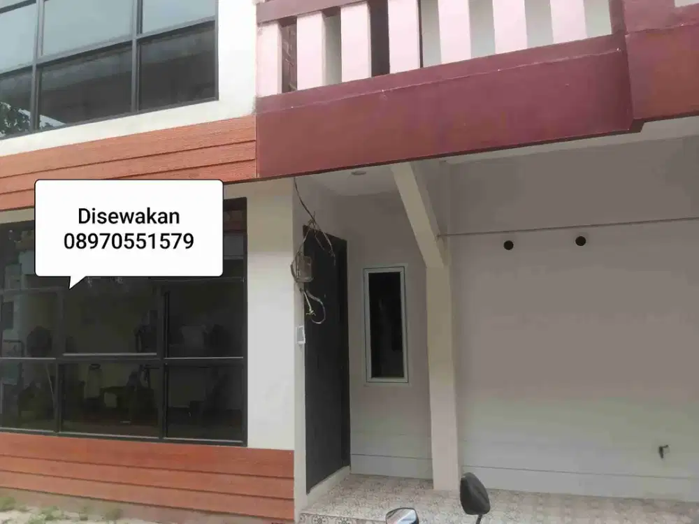 Disewakan rumah minimalis tingkat unt rumah tangga  di kelapa gading jakut