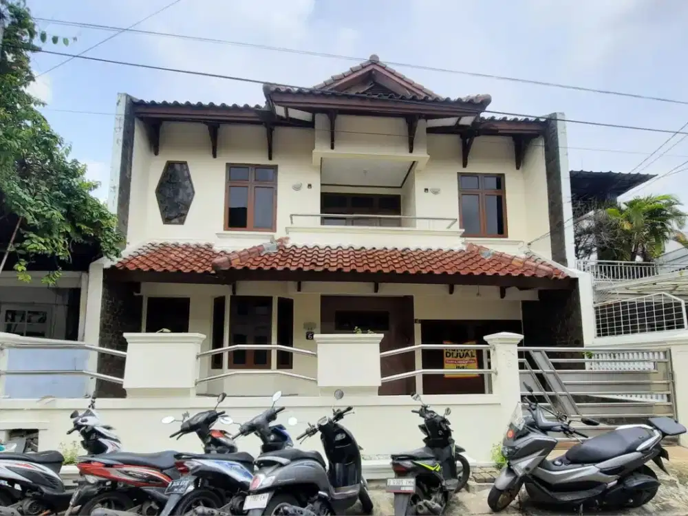 Rumah Unfurnished SHM 7 Kamar Siap Huni di Pondok Indah Jaksel