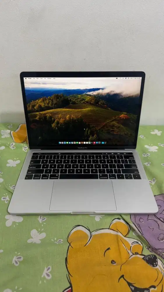Macbook Pro 13 Inch 2018 i5 8gb/512gb