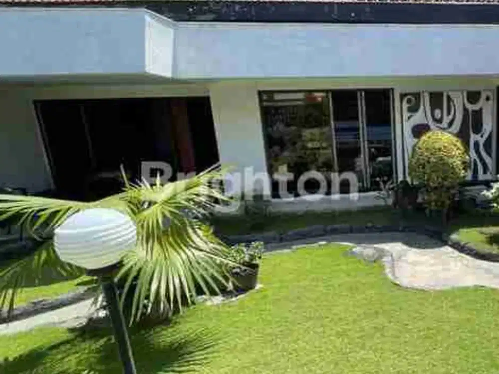 KUPANG INDAH RUMAH BESAR
Selangkah Pintu Tol
Ada SWIMMING POOL