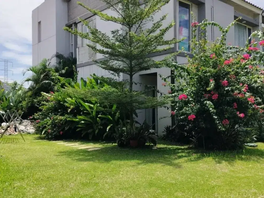 Rumah 2.5 Lantai SHM Semi Furnished 5 Kamar di Bintaro Tangsel