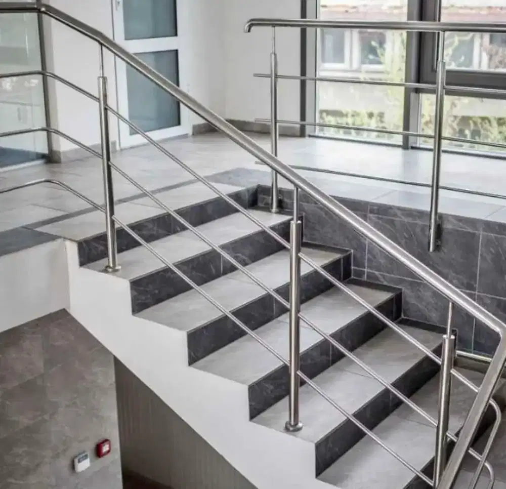 Reling tangga balkon stenlies