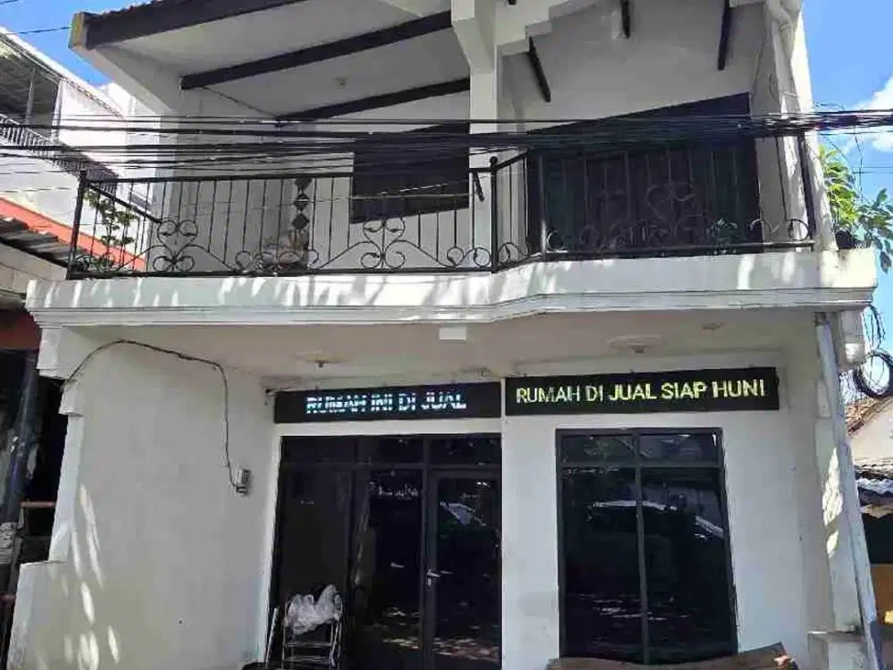 Dijual Rumah 2 Lantai Murah di Raya Jemursari