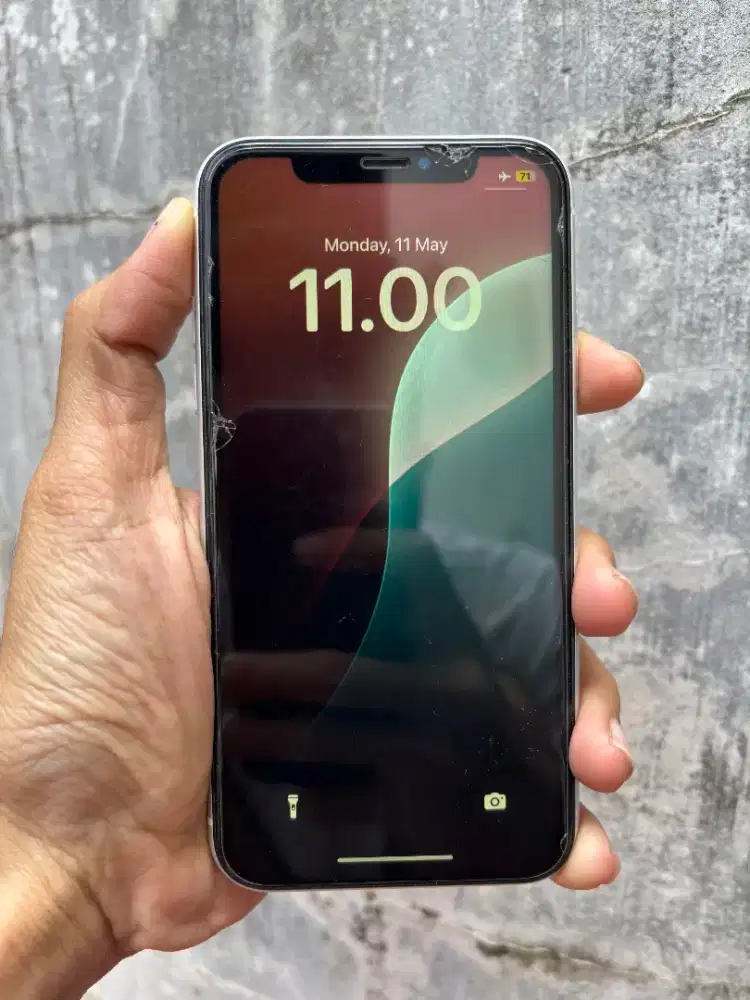 IPHONE XR 64GB WHITE