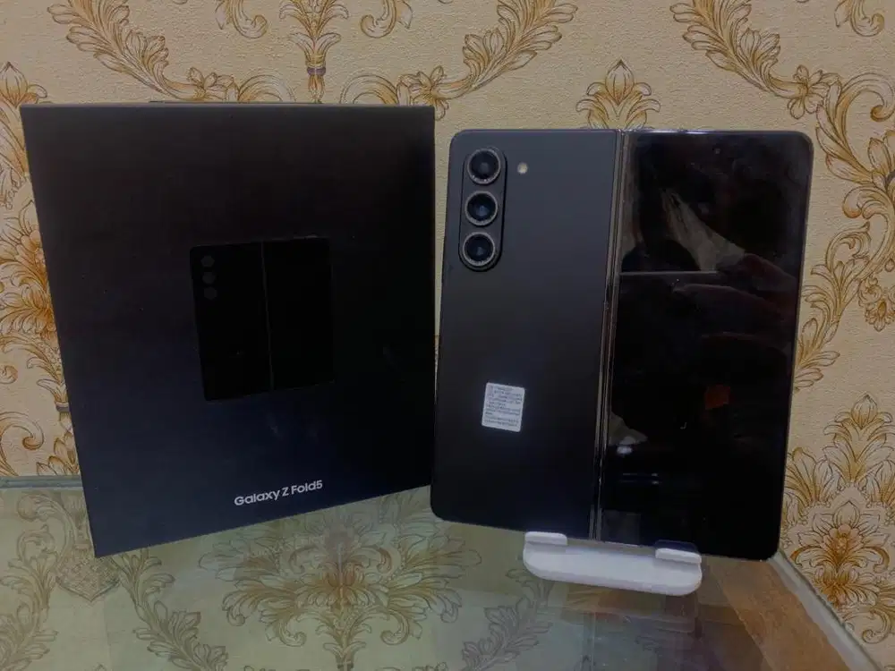 Second Like New Galaxy Z Fold5 12/1 TB Resmi Sein