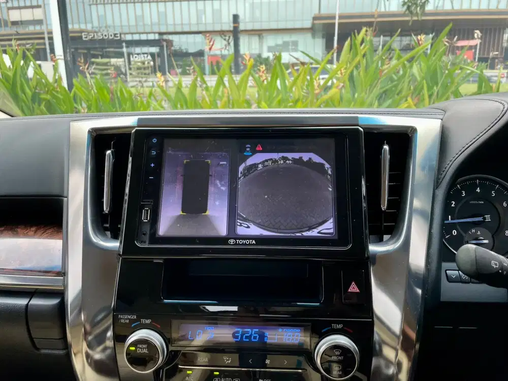 Toyota Alphard 2020 Bensin