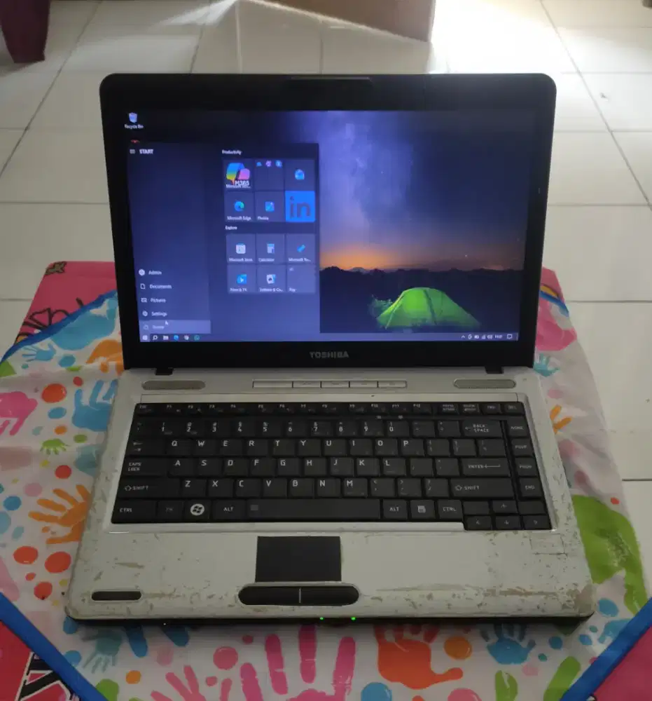 Toshiba all normal ram 4/500 windows 10 siap pakai