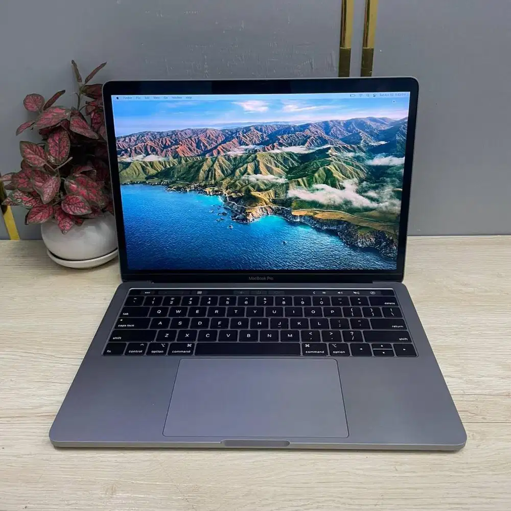 laptop macbook pro A1989 core i5 ram 8/512gb 13inch 2018 DL-ETM