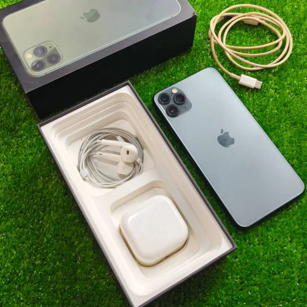iPhone 11 Pro Max 256GB Midnight Green BH 72% Ex Inter Full set ori