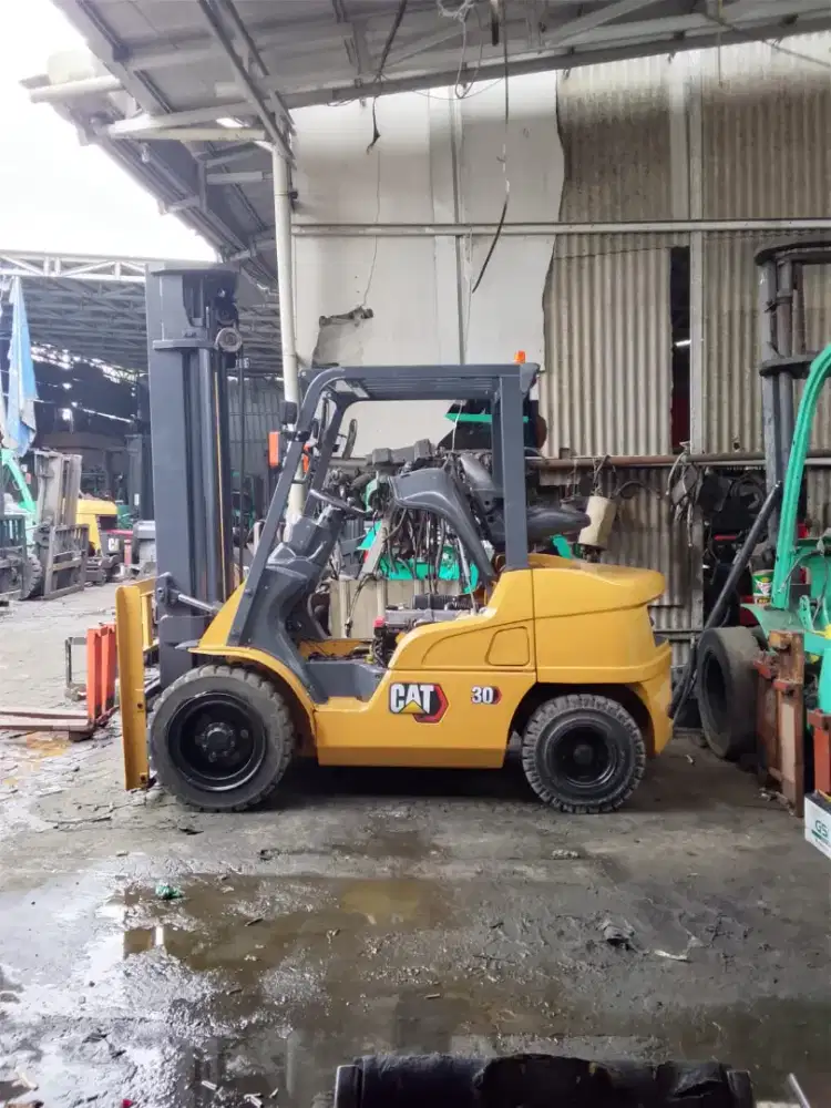 Forklift Caterpillar 3 ton 2020 murah
