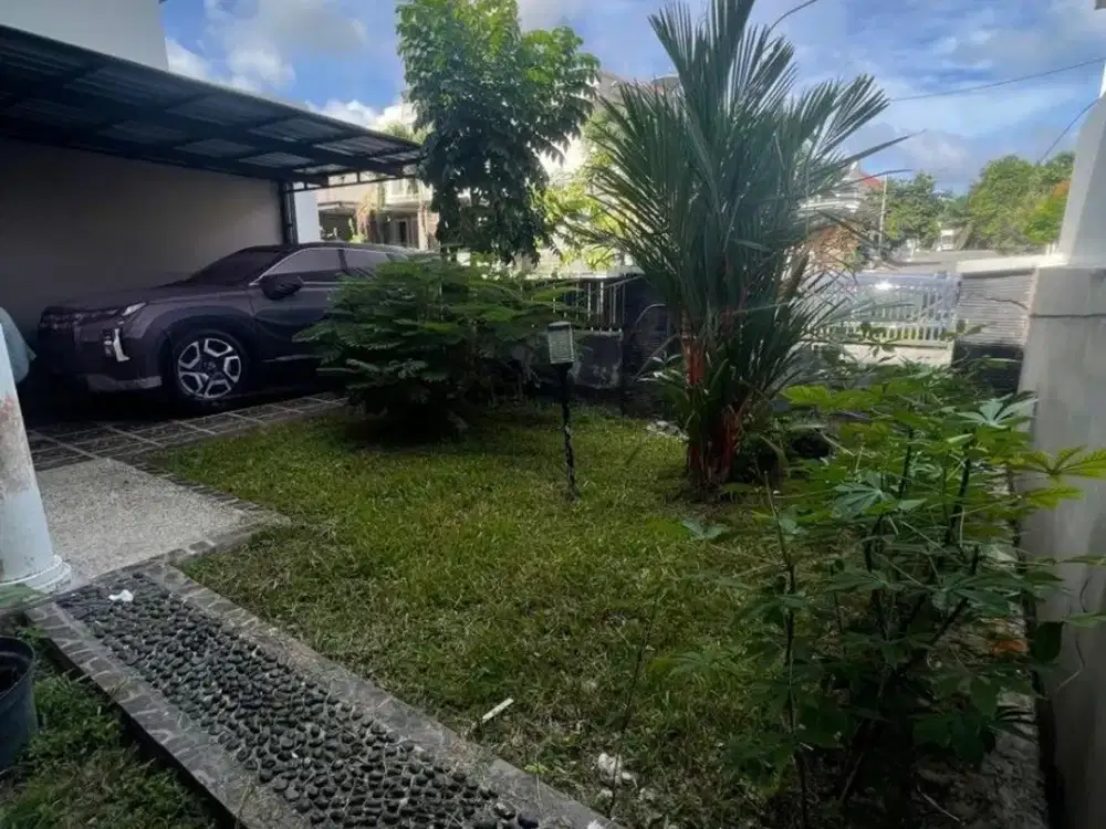 Rumah Jual hadap timur di Balikpapan Baru, enak banget karena posisi rumah lebih lega jadi udara dan cahaya masuk lebih maksima