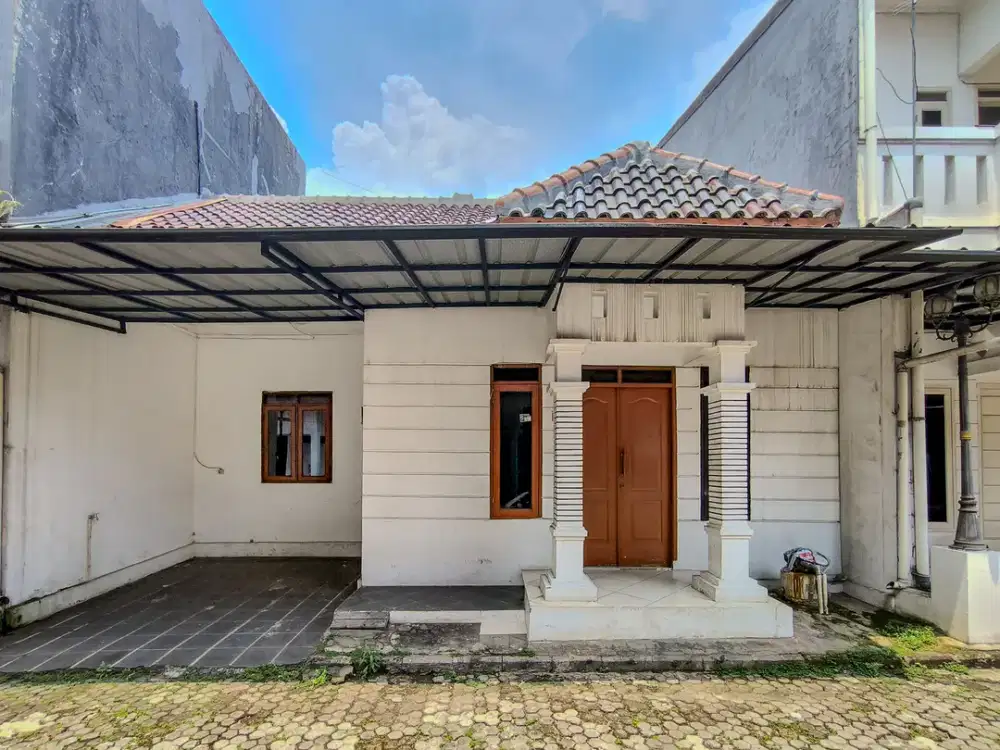 Rumah SHM Strategis 5 Mnt ke Gerbang Tol Limo Dibantu KPR J-45457