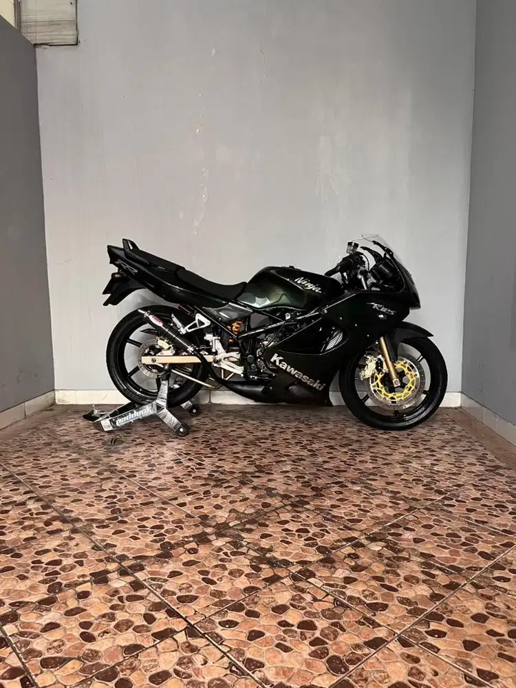 Kawasaki ninja rr