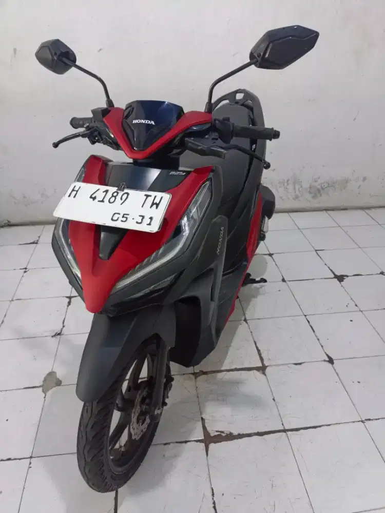 Vario 150 thn2021 hitam merah