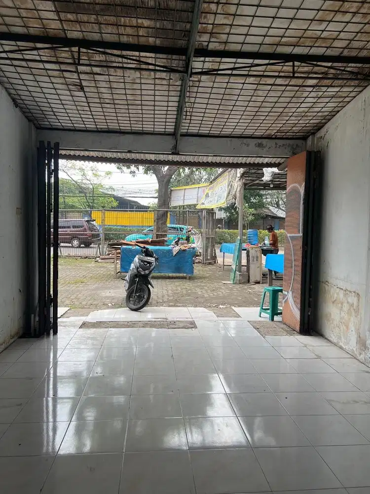Cari admin  wanita untuk jnt cargo