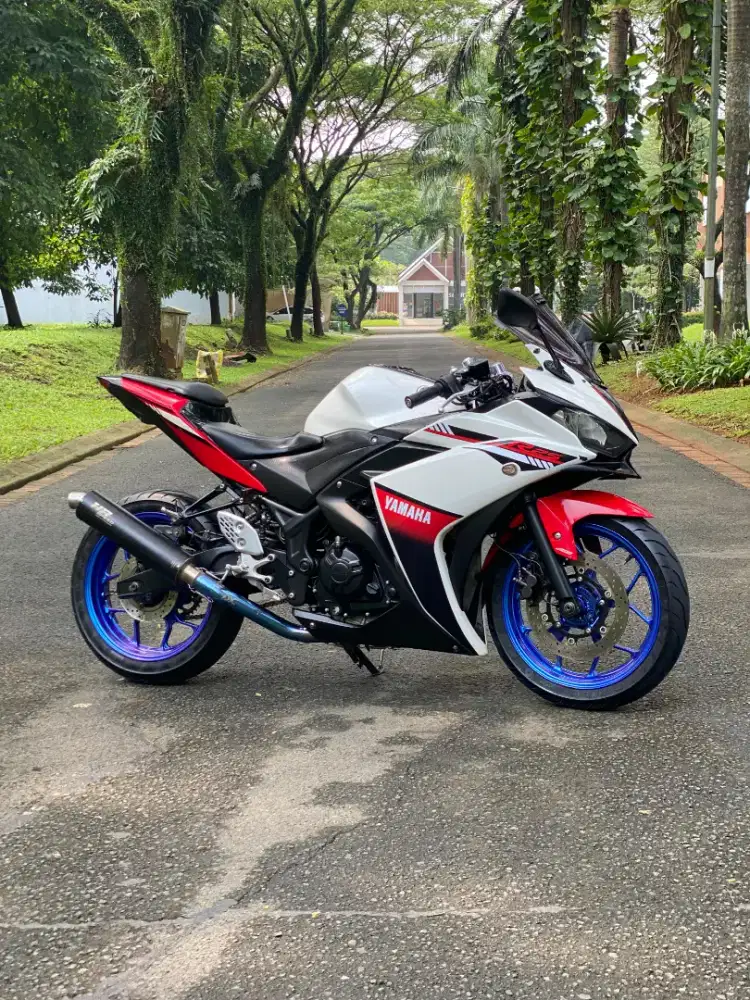 R25 ABS type tertinggi low km siap gass